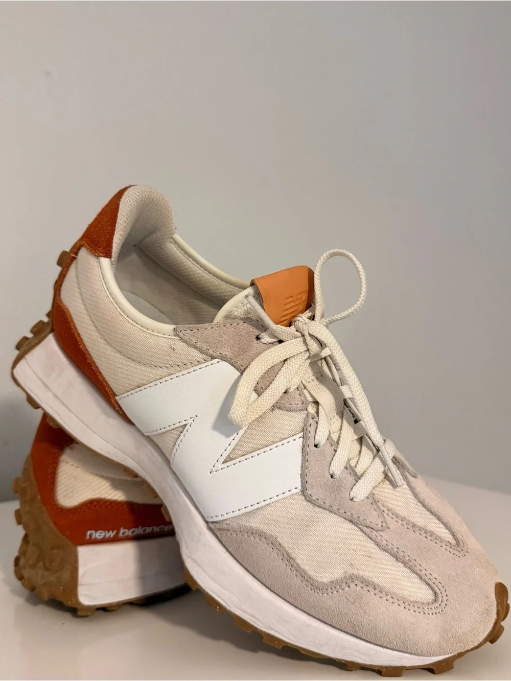 NEW BALANCE 327 Shoes - Picture 4 of 11
